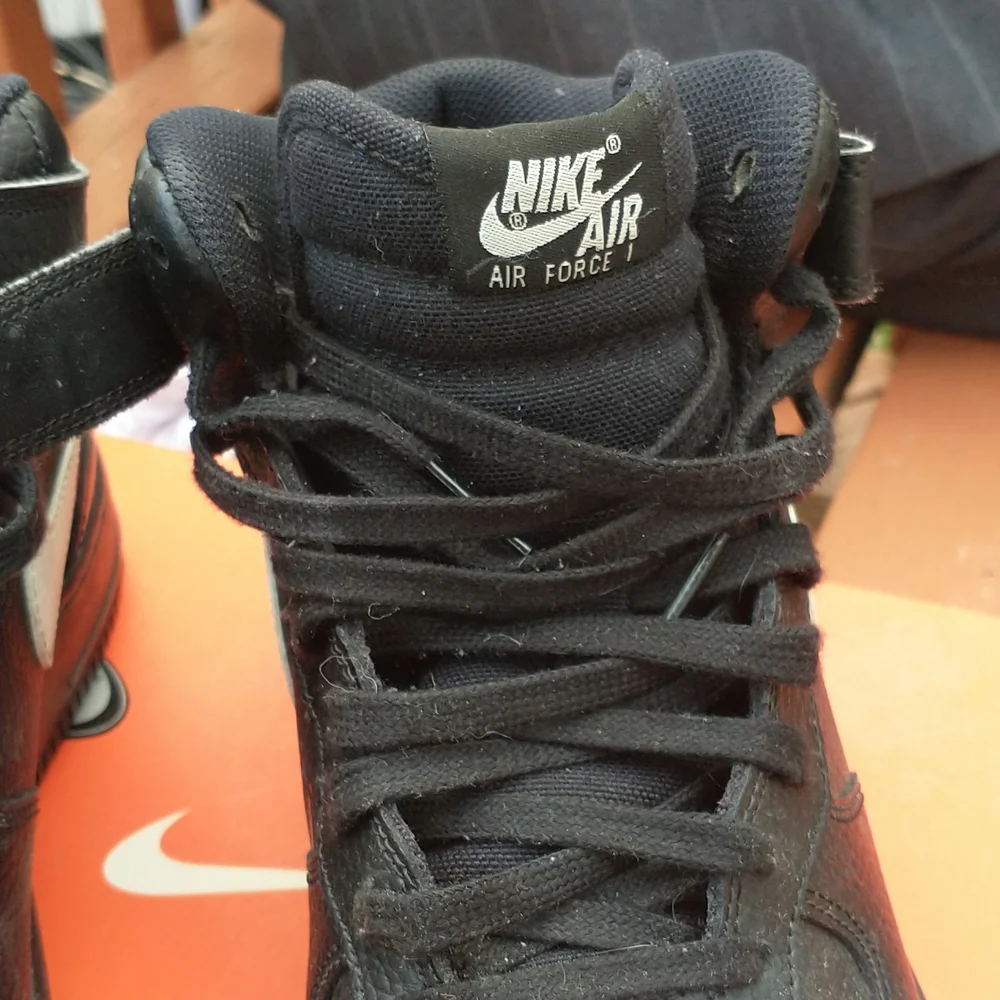 Unisex Nike Air Force 1 - Picture 4 of 9